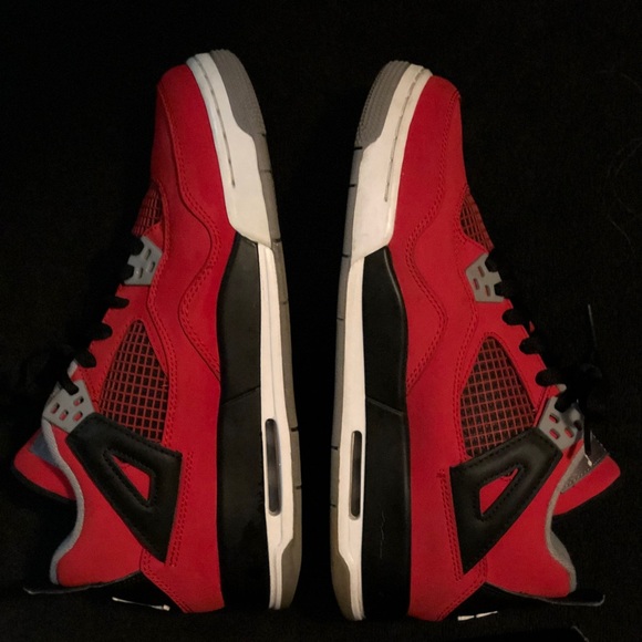 Jordan 4 retro toro - Picture 3 of 4